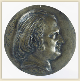 巴爾札克右側面像